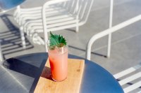 Blikjescocktails zijn het nieuwe biertje op het terras